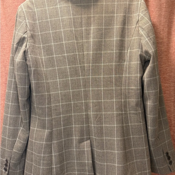 Brown & Tan Checkered Women’s Blazer - Picture 2 of 4